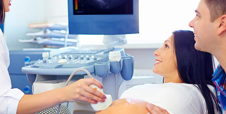 prima visita ginecologica durante la gravidanza